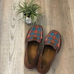 Ariat Aztec flats
